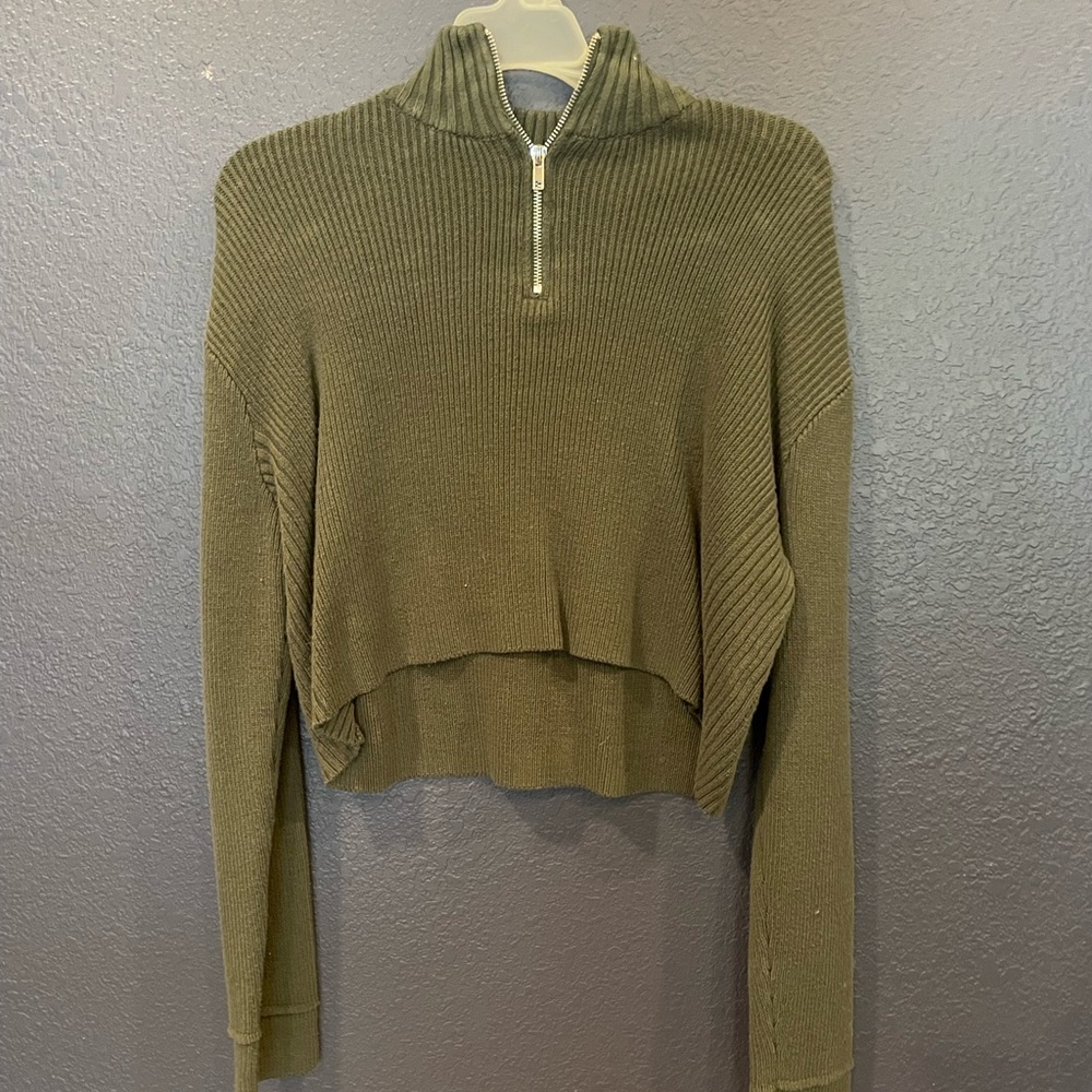 Quarter Zip Green Cropped Sweater